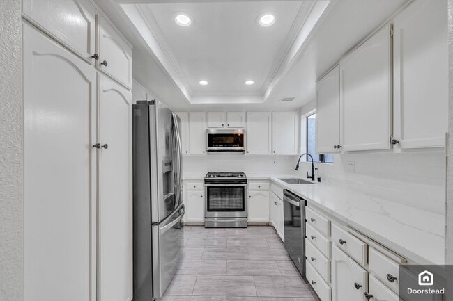 property at 7239 Balboa Blvd