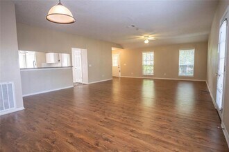 3207 Rimrock Dr in Missouri City, TX - Building Photo - Building Photo