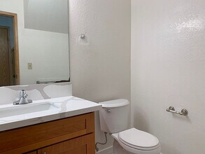98-1762-1762 Ka?ahumanu St in Pearl City, HI - Foto de edificio - Building Photo