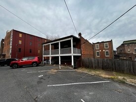 206 11th St in Lynchburg, VA - Building Photo