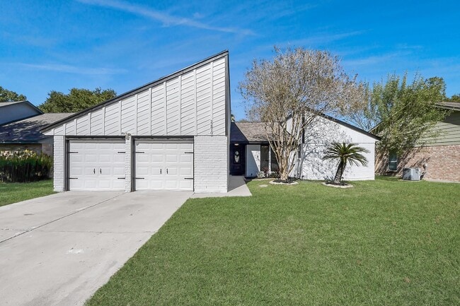 22810 Deville Dr in Katy, TX - Building Photo - Building Photo