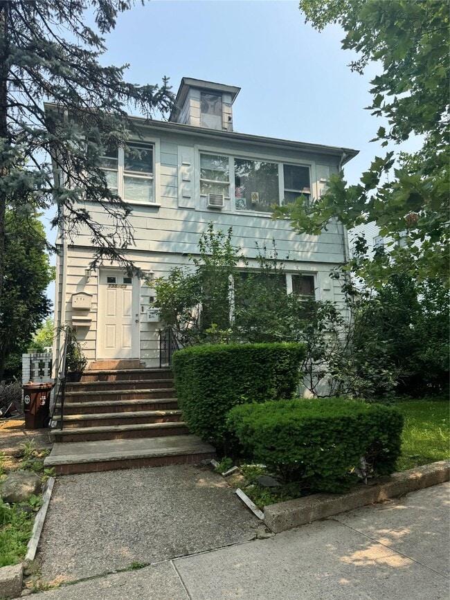 property at 138-3-138-82 82nd Ave
