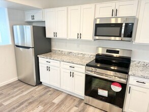 2602 W Ocotillo Rd in Phoenix, AZ - Building Photo - Building Photo