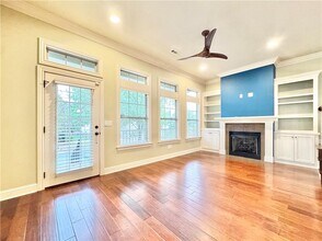 2566 Frontier Elm Dr in Fayetteville, AR - Building Photo - Building Photo