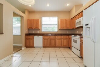5512 Terrain De Golf Dr in Lutz, FL - Building Photo - Building Photo