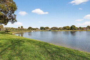 1251 SW 134th Way in Pembroke Pines, FL - Building Photo