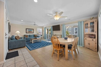 113A S Yaupon Dr in Surfside Beach, SC - Building Photo - Building Photo