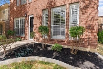 9435 Blue Jay Way in Irving, TX - Building Photo - Building Photo