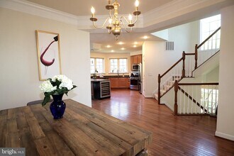 43795 Lees Mill Square in Leesburg, VA - Foto de edificio - Building Photo