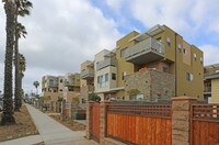 Building Photo - Villa Grande Apartamentos in San Diego, California