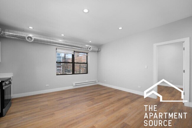 1219 W Devon Ave in Chicago, IL - Building Photo - Building Photo