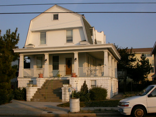 6407 Park Blvd in Wildwood Crest, NJ - Foto de edificio