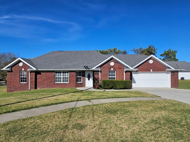 property at 110 Naples Ct