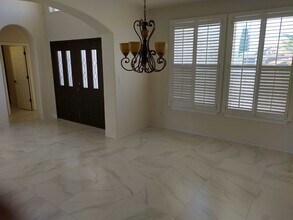 617 Phil Hansen Dr in Canutillo, TX - Building Photo - Building Photo