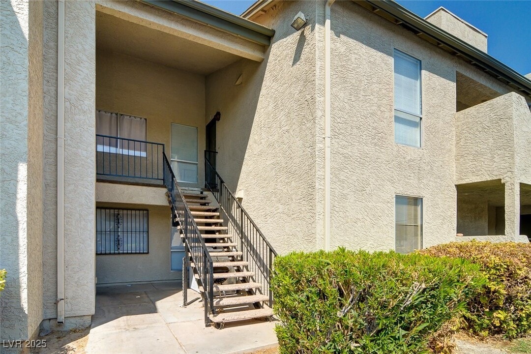 3749 Carlyle Dr in Las Vegas, NV - Building Photo