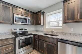 734 Connor St in Belton, MO - Building Photo - Building Photo