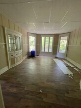 137 E Wallace Ave in New Castle, PA - Building Photo - Building Photo