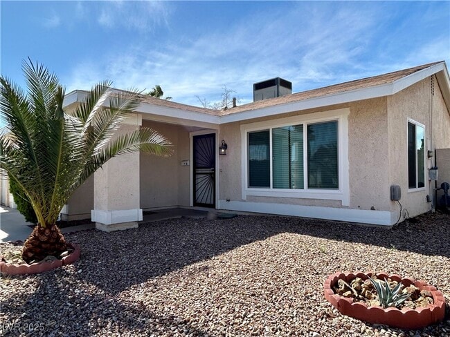 7319 Clearwater Cir in Las Vegas, NV - Building Photo - Building Photo