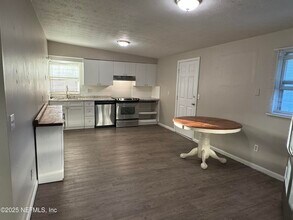 9359 Orme Rd in Jacksonville, FL - Building Photo - Building Photo