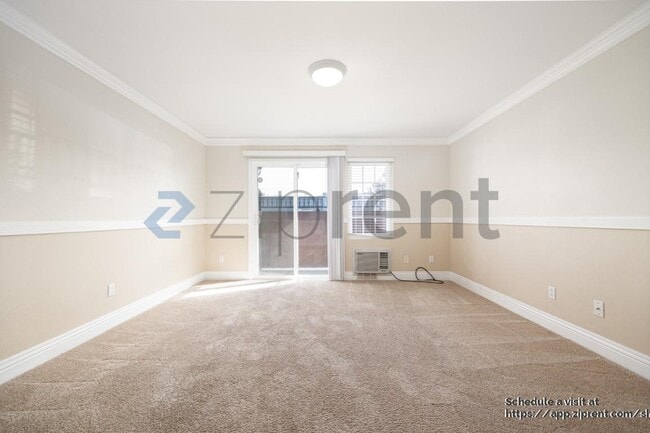 10264 Maya Linda Rd in San Diego, CA - Building Photo - Building Photo