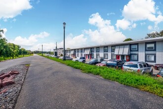 Parkway Manor in Kingston, PA - Building Photo - Building Photo