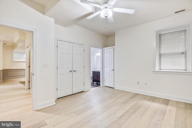 1229 12th St NW-Unit -B5 in Washington, DC - Foto de edificio - Building Photo