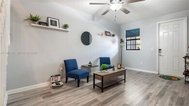 140 SE 34th Terrace in Homestead, FL - Building Photo - Building Photo