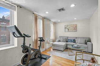 198 Endicott St, Unit 3 in Boston, MA - Building Photo - Building Photo