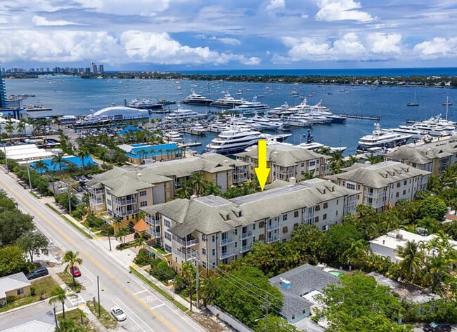 property at 3940 N Flagler Dr