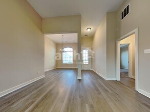 5404 Riverstone Dr in Memphis, TN - Building Photo - Building Photo