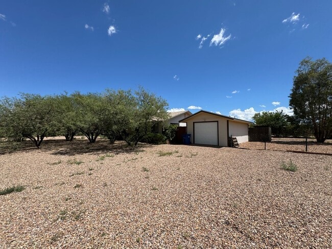 property at 260 E Camino De Mesa