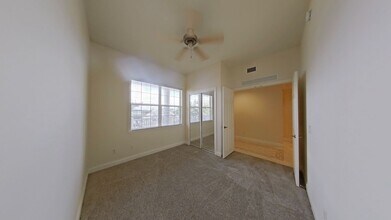 7505 Mourning Dove Cir in Kissimmee, FL - Foto de edificio - Building Photo