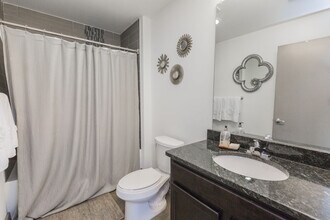 Argon in Richmond, VA - Foto de edificio - Building Photo