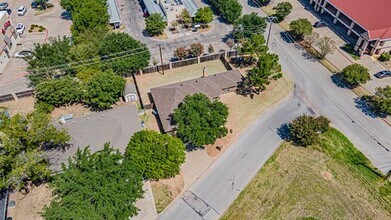 1200 Chaparral Ln. in Granbury, TX - Building Photo - Building Photo