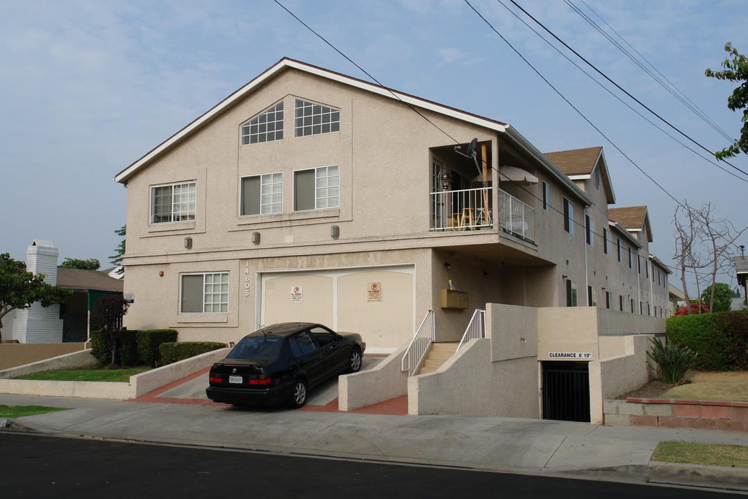 14605 Osage Ave in Hawthorne, CA - Foto de edificio