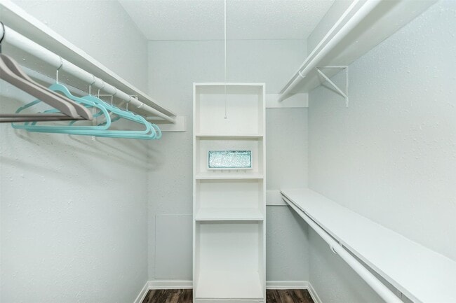 property at 3001 Hillcroft St