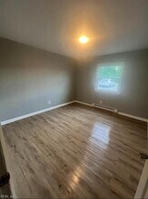 801 Randolph St, Unit B in Portsmouth, VA - Building Photo - Building Photo