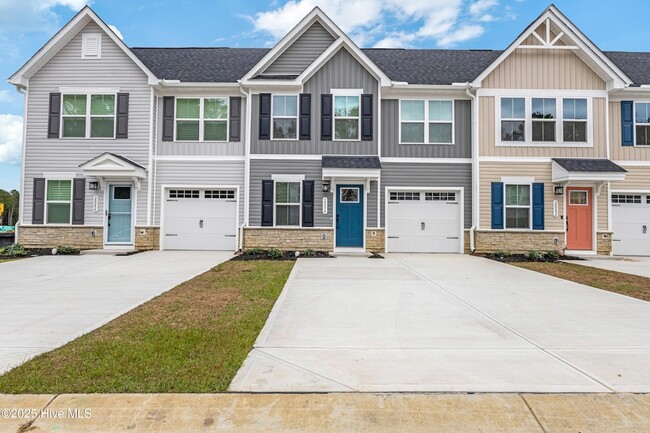 property at 2084 Parow Ln NW