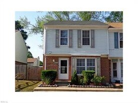 5622 Picadilly Ln in Portsmouth, VA - Building Photo