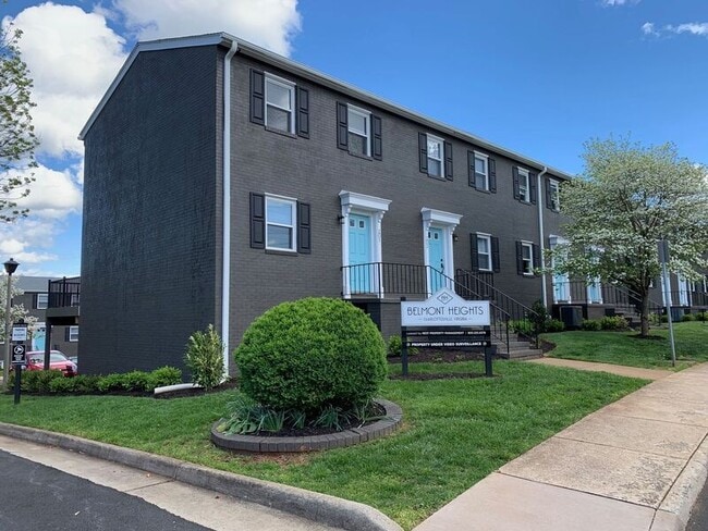 property at 1000 Monticello Rd