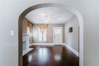 2158 Homewood St photo'