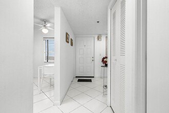 7310 Ashford Pl in Delray Beach, FL - Building Photo - Building Photo