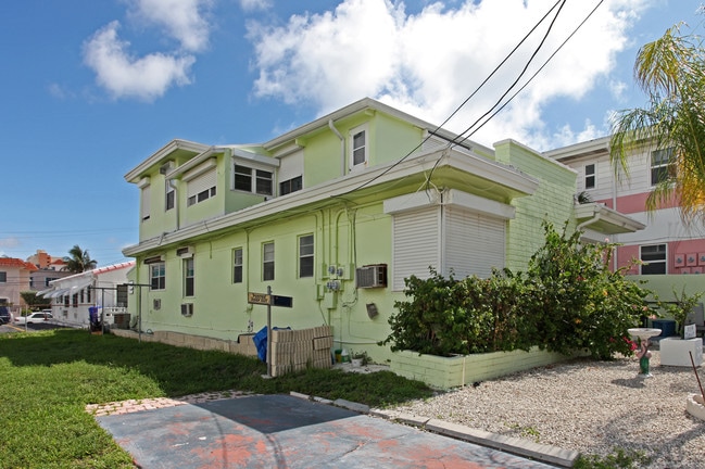 319 Georgia St in Hollywood, FL - Building Photo - Building Photo