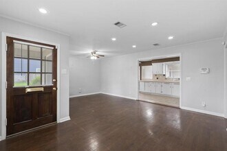 2122 Althea Dr in Houston, TX - Building Photo - Building Photo