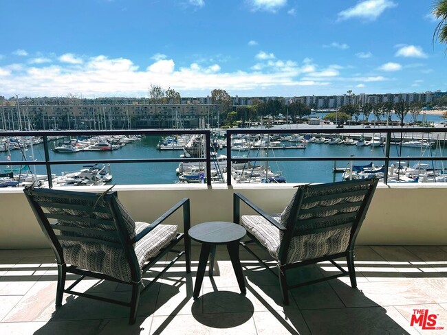 property at 4267 Marina City Dr