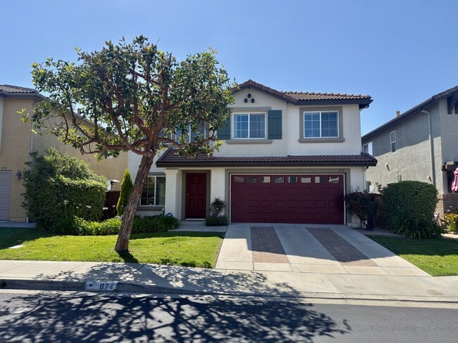 property at 874 Via La Venta