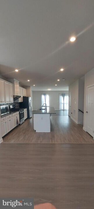 5970 Fallfish Ct in New Market, MD - Building Photo