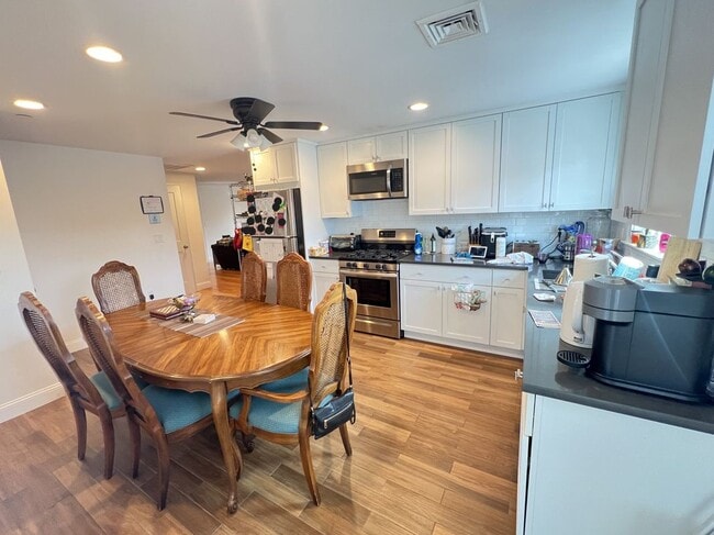 489 Main St in Stoneham, MA - Building Photo - Building Photo