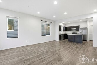 11745 NE 22nd Way in Vancouver, WA - Building Photo - Building Photo