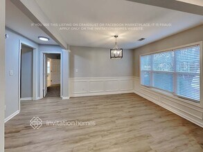 2373 Walnut Tree Ln in Buford, GA - Building Photo - Building Photo